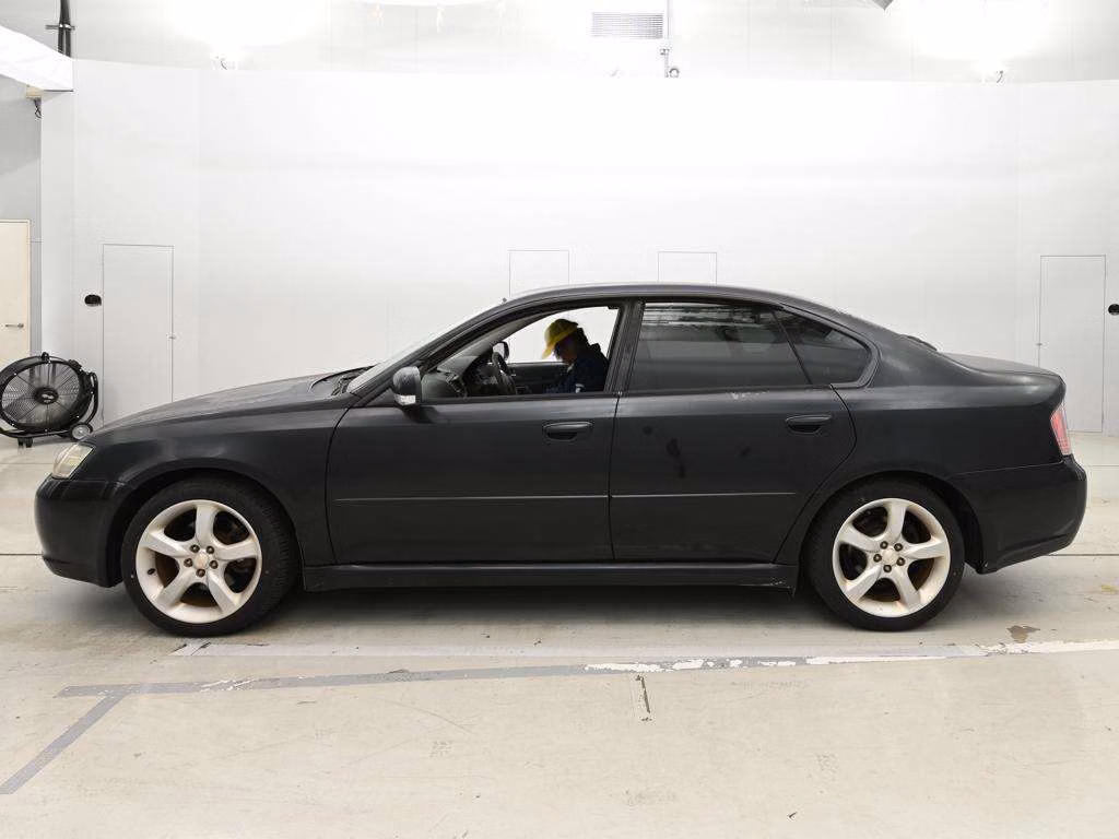 SUBARU LEGACY B4