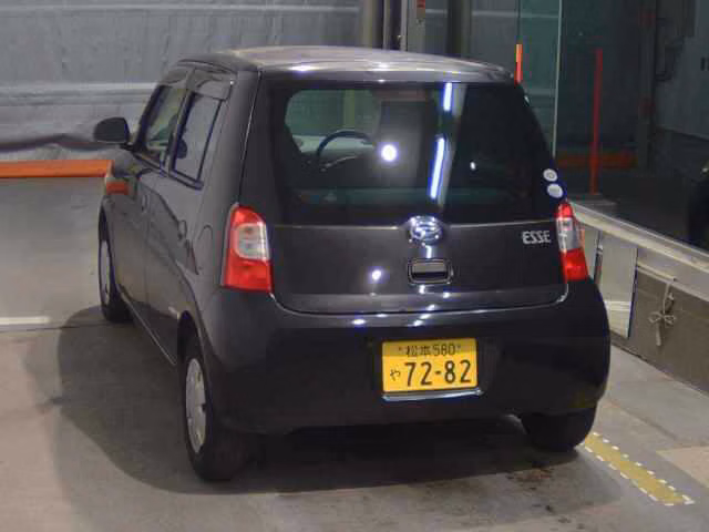 DAIHATSU ESSE
