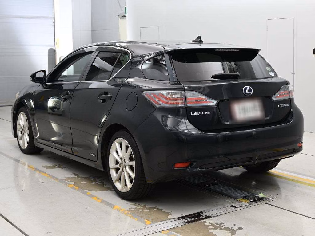 LEXUS CT200H