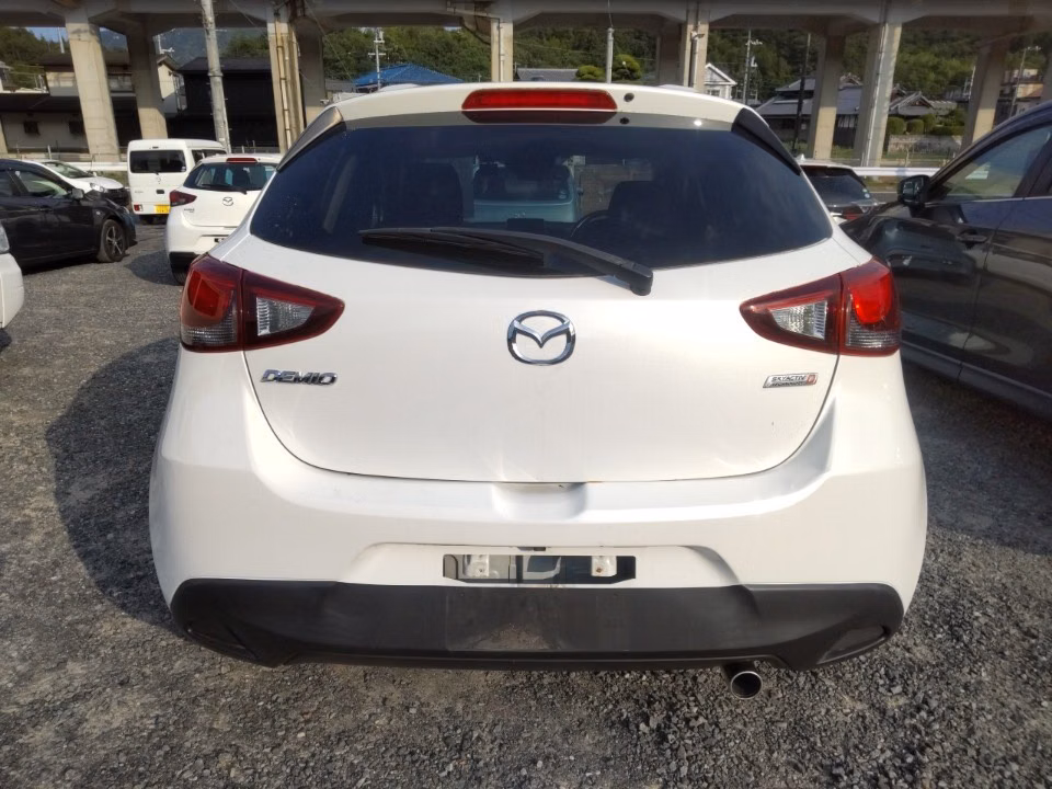 MAZDA DEMIO