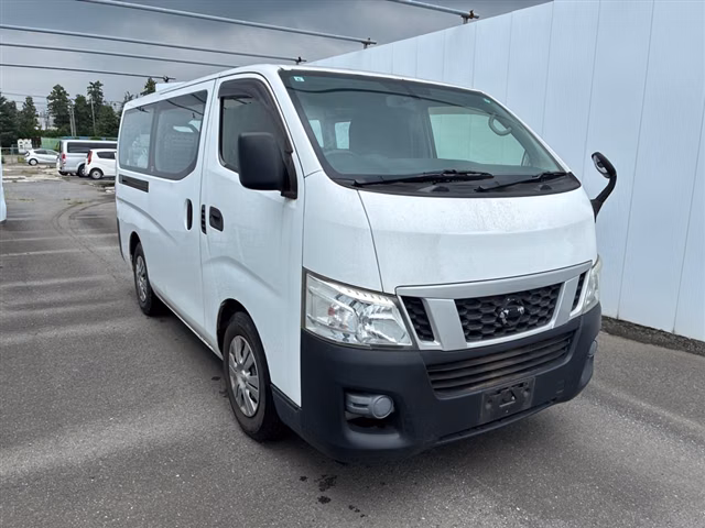 NISSAN NV350 CARAVAN