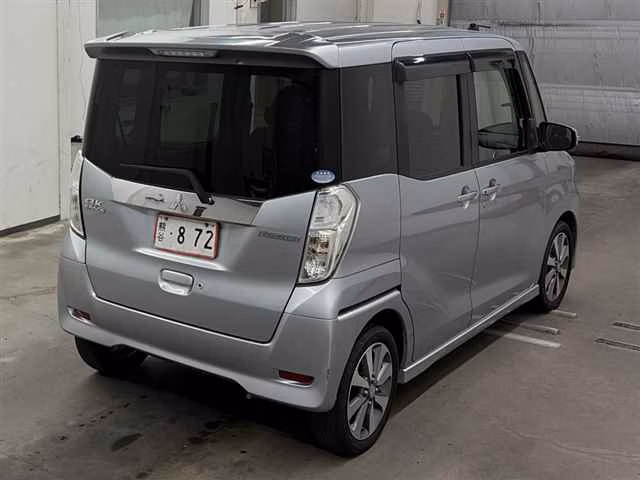 MITSUBISHI EK SPACE