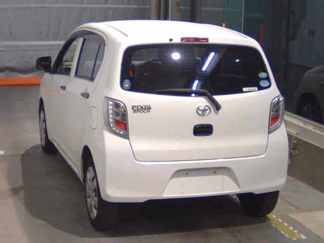 TOYOTA PIXIS EPOCH