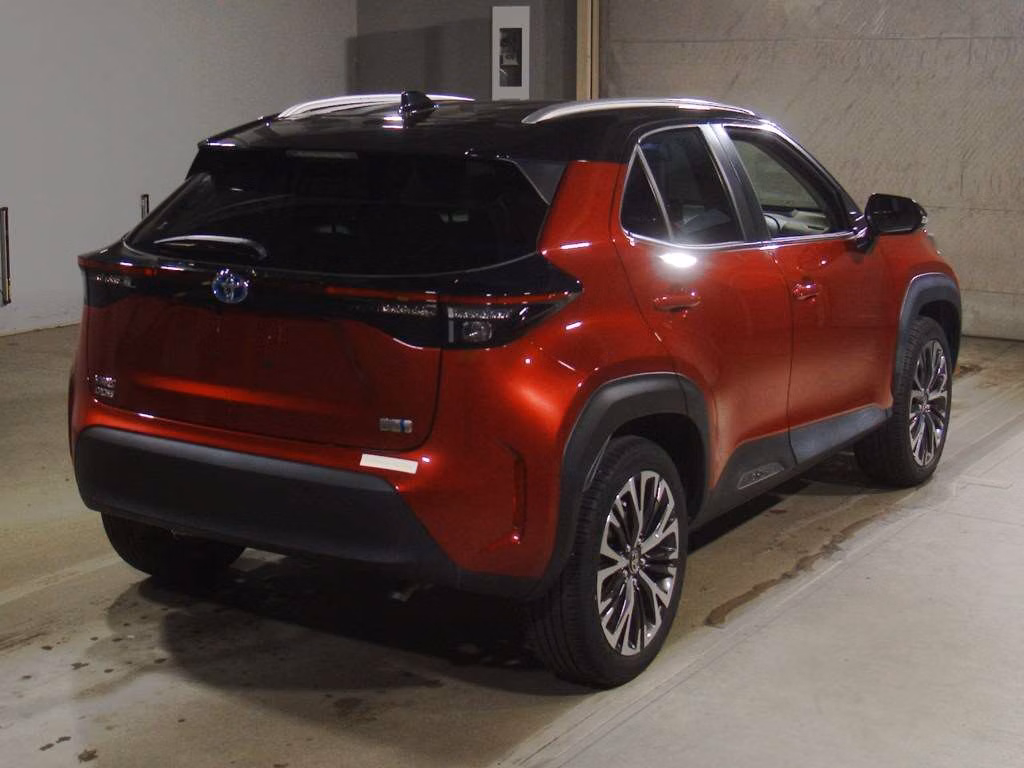 TOYOTA YARIS CROSS