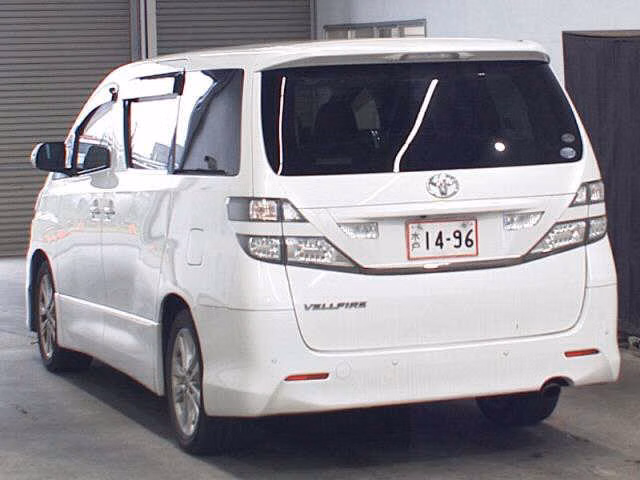 TOYOTA VELLFIRE