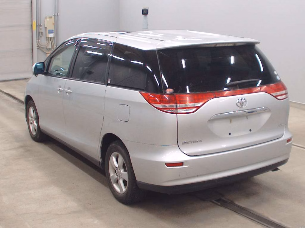 TOYOTA ESTIMA