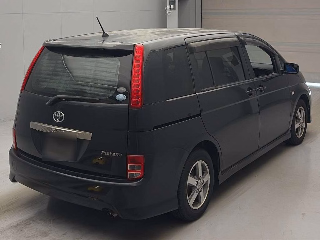 TOYOTA ISIS