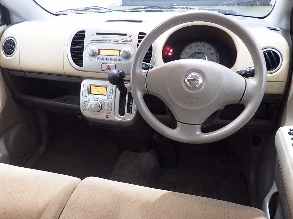 NISSAN MOCO