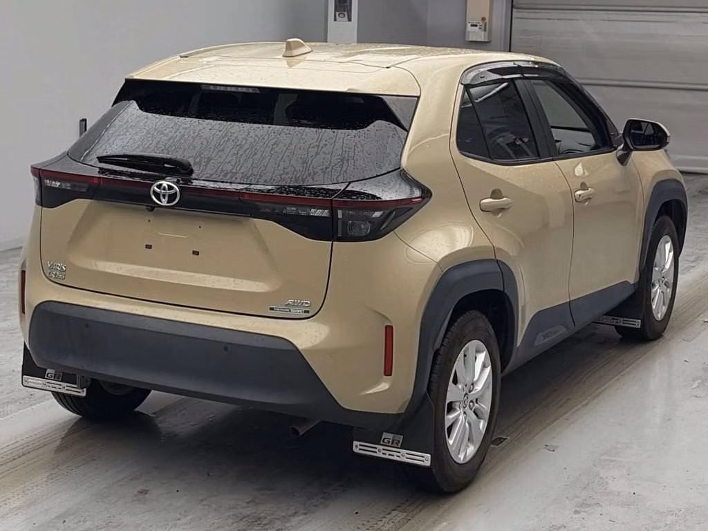 TOYOTA YARIS CROSS