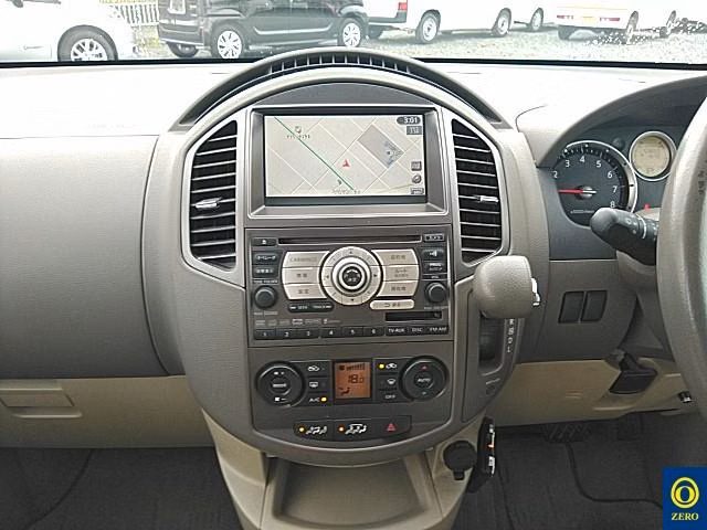 NISSAN LAFESTA