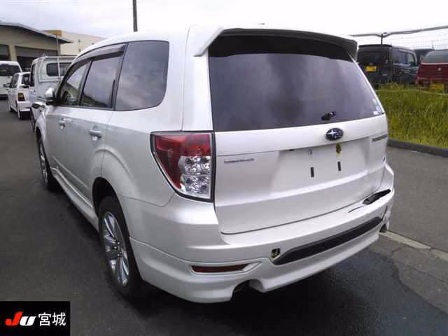 SUBARU FORESTER