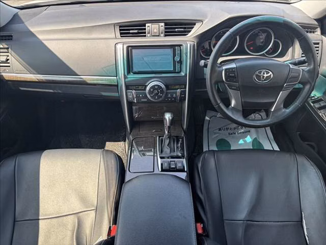 TOYOTA MARK X