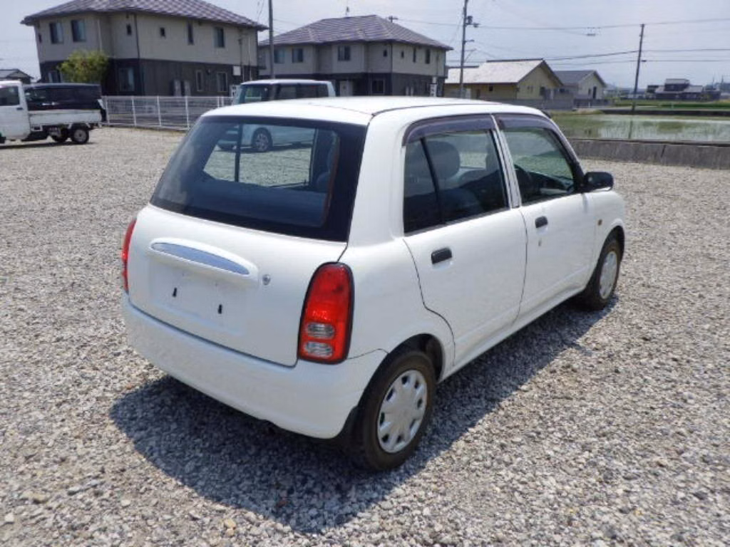 DAIHATSU MIRA