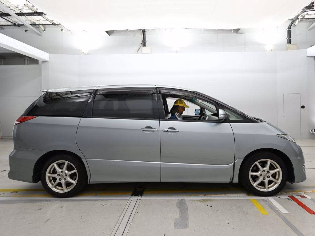 TOYOTA ESTIMA