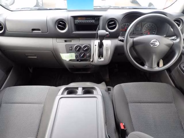NISSAN NV350 CARAVAN