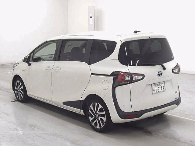 TOYOTA SIENTA
