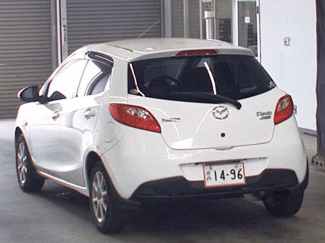 MAZDA DEMIO