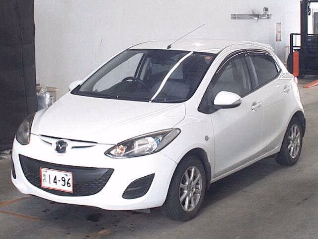 MAZDA DEMIO