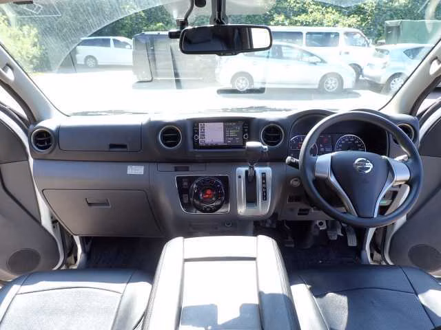NISSAN NV350 CARAVAN