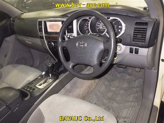 TOYOTA HILUX SURF