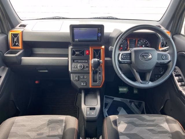DAIHATSU TAFT
