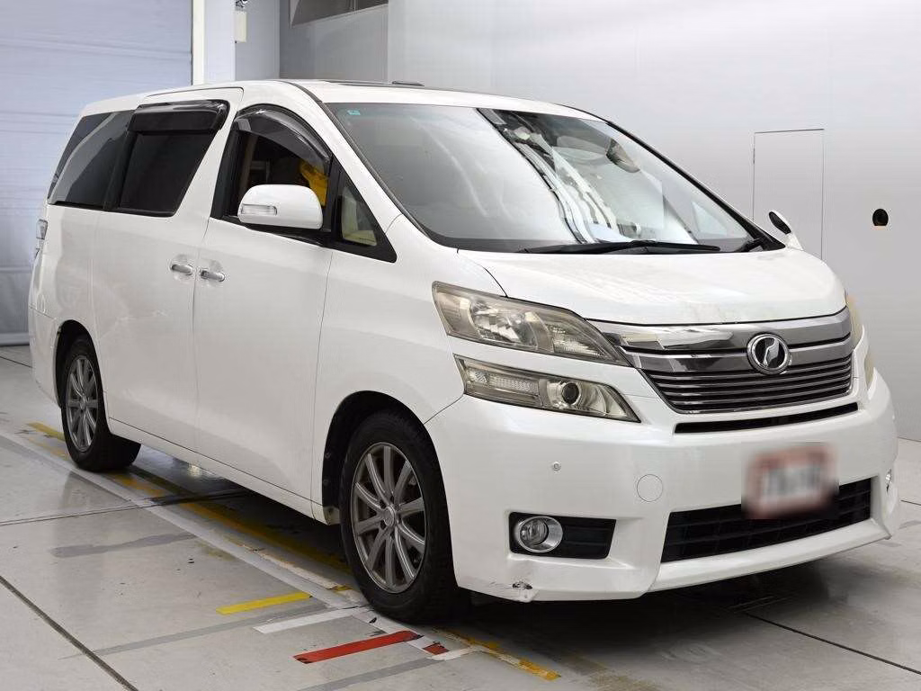TOYOTA VELLFIRE