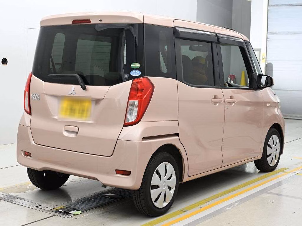 MITSUBISHI EK SPACE