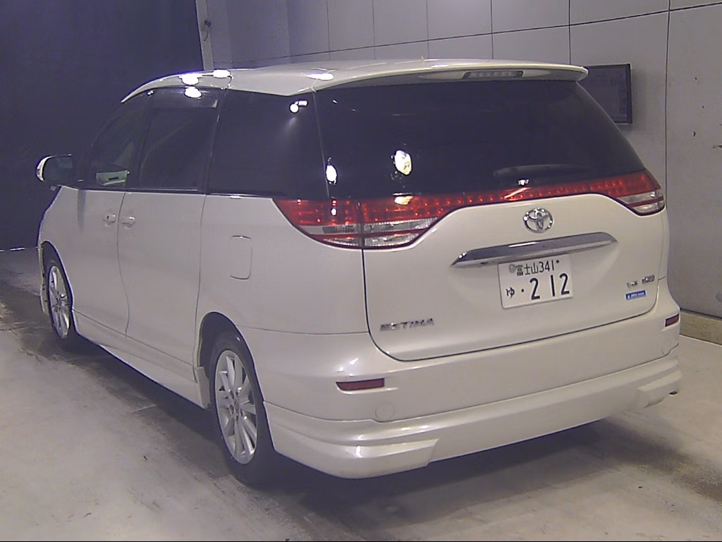 TOYOTA ESTIMA