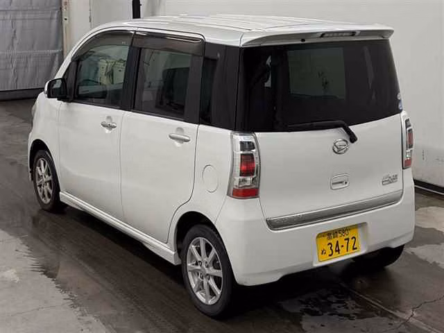 DAIHATSU TANTO EXE