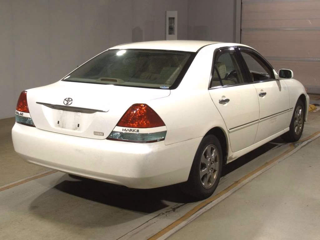 TOYOTA MARK II