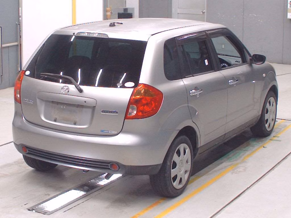 MAZDA VERISA