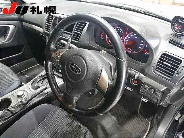 SUBARU LEGACY