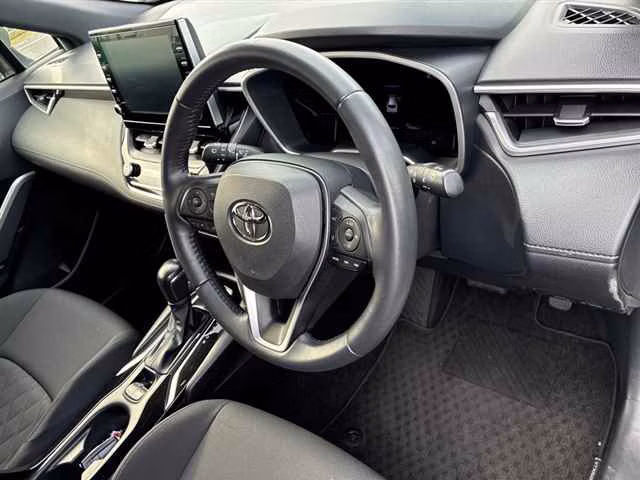 TOYOTA COROLLA CROSS
