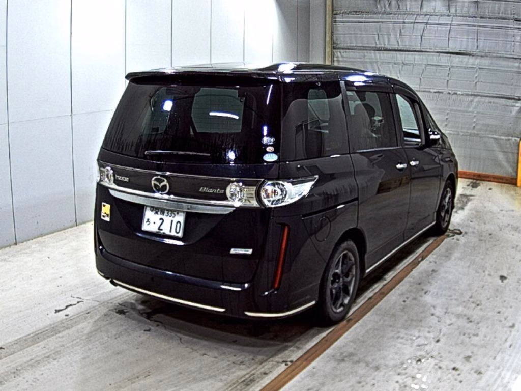 MAZDA BIANTE