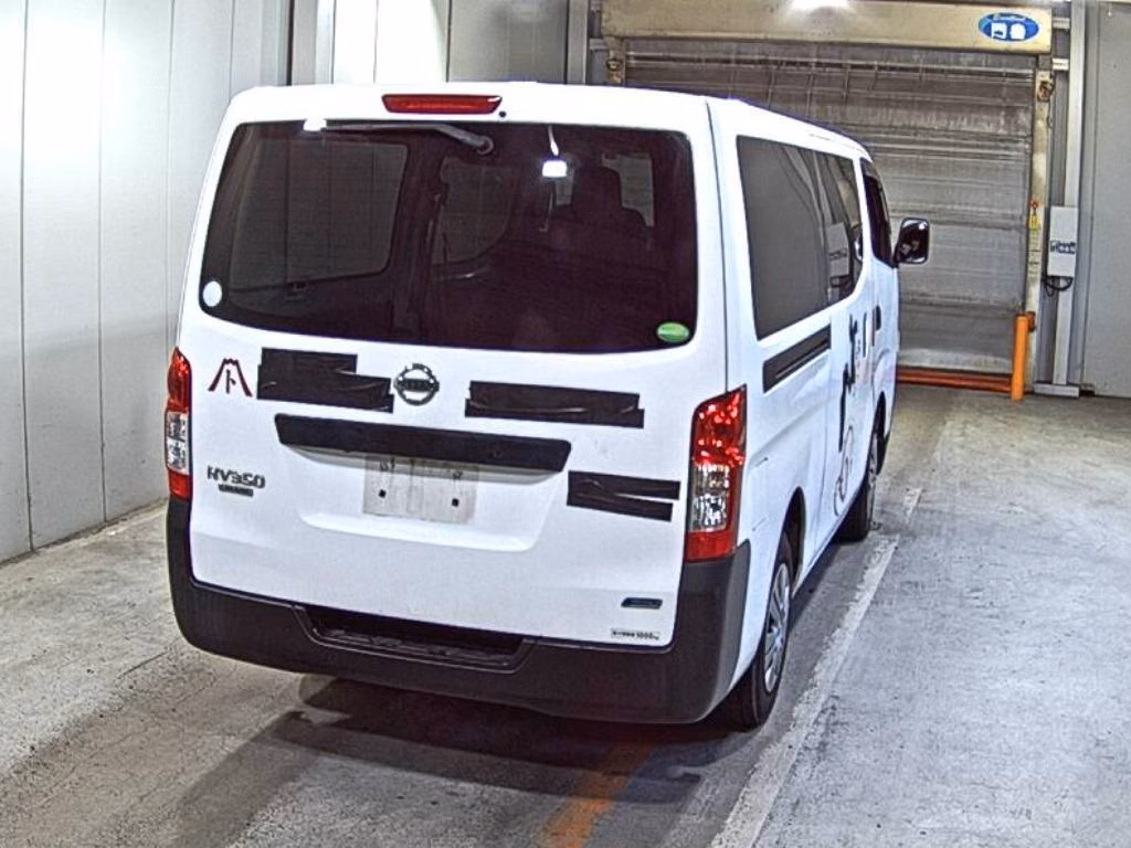 NISSAN NV350 CARAVAN