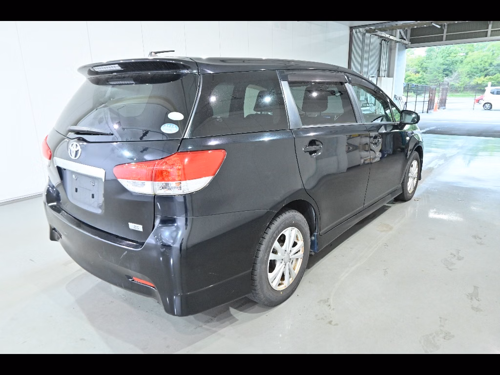 TOYOTA WISH