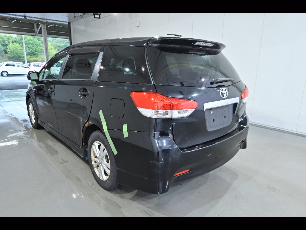 TOYOTA WISH