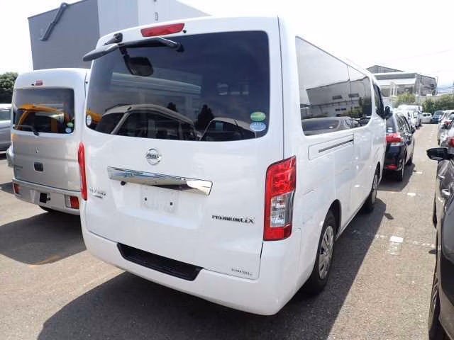 NISSAN NV350 CARAVAN