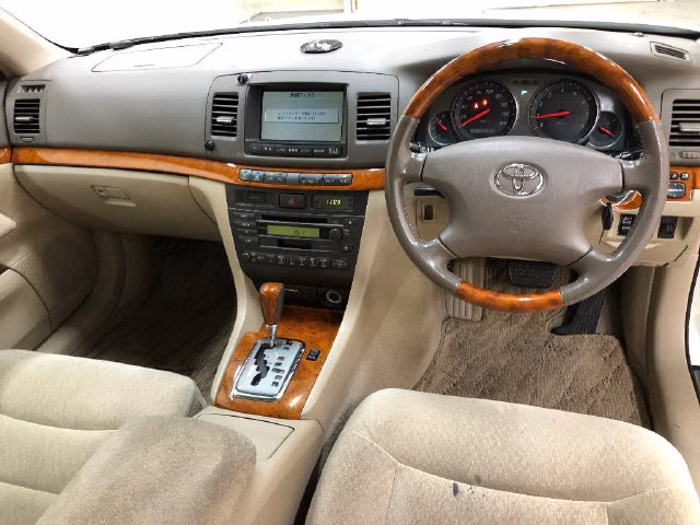 TOYOTA MARK II