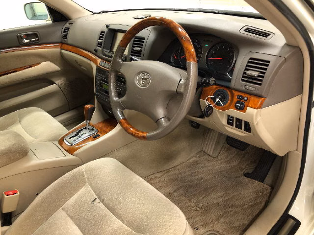 TOYOTA MARK II