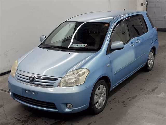 TOYOTA RAUM
