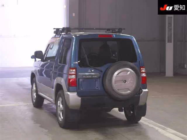MITSUBISHI PAJERO MINI