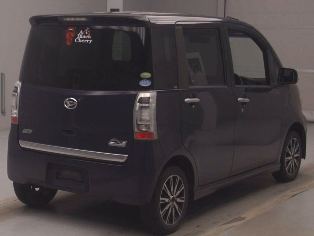 DAIHATSU TANTO EXE
