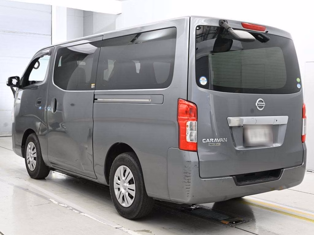 NISSAN NV350 CARAVAN
