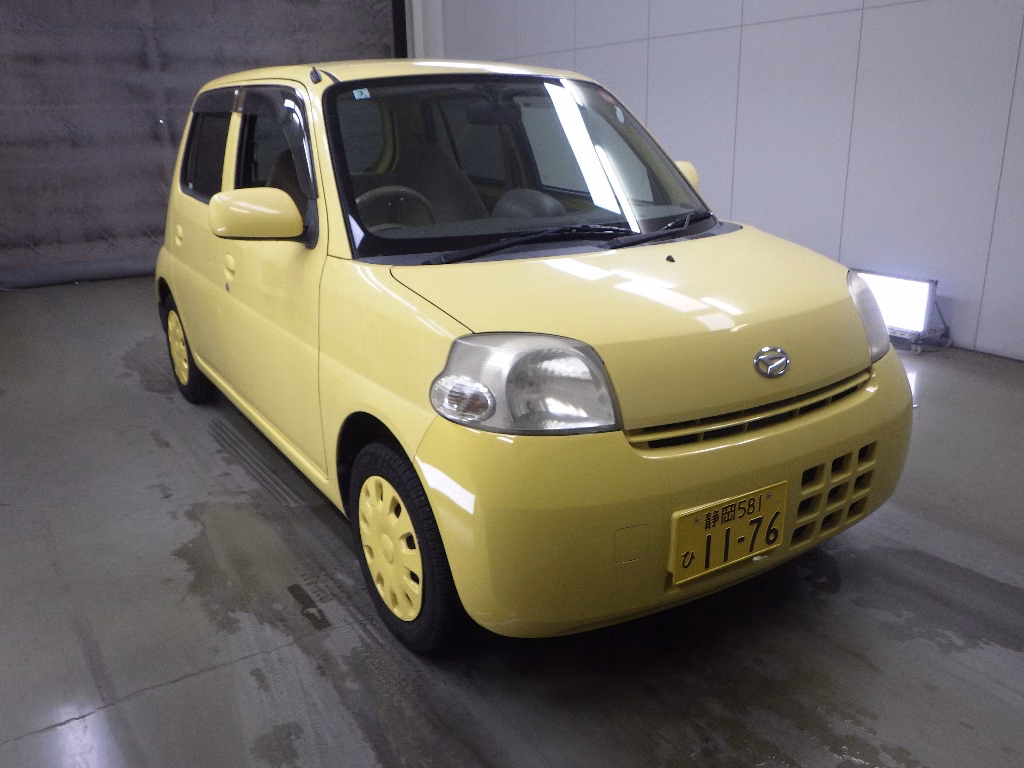 DAIHATSU ESSE