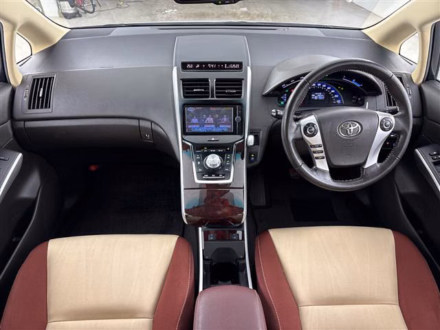 TOYOTA SAI
