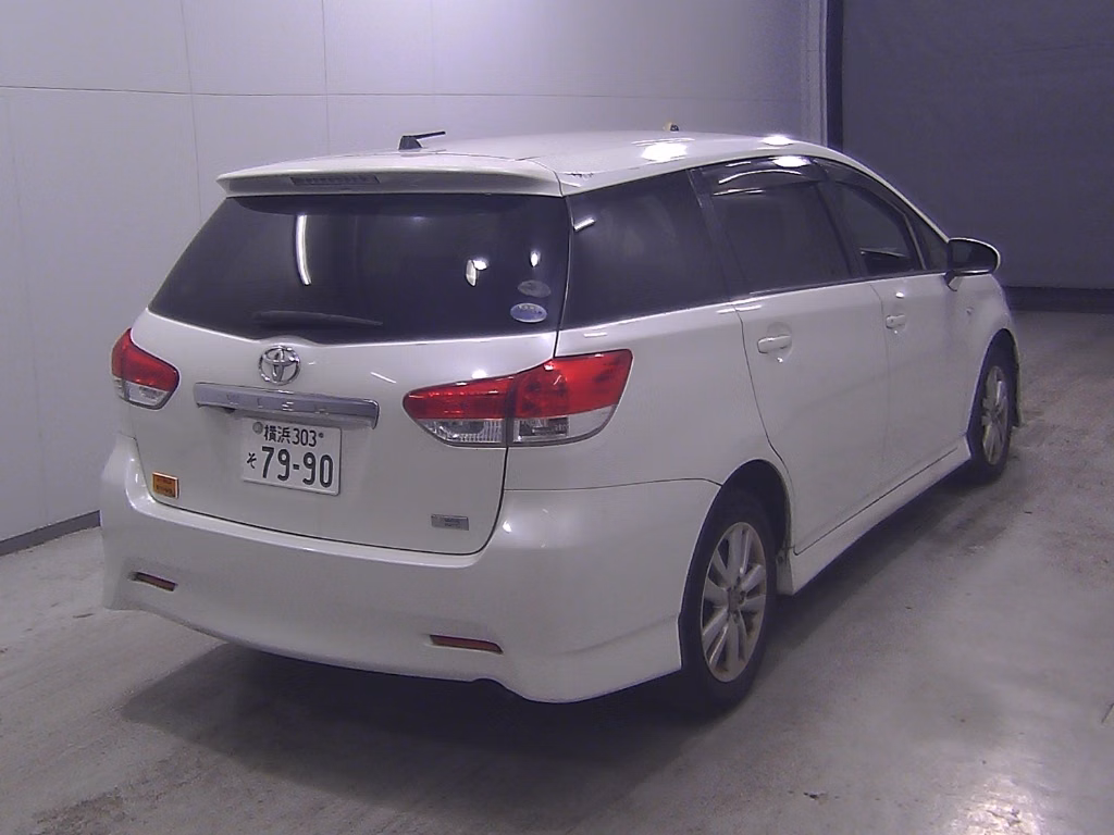 TOYOTA WISH