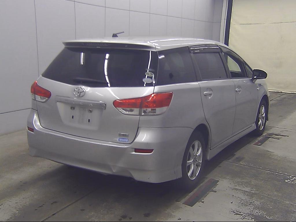 TOYOTA WISH