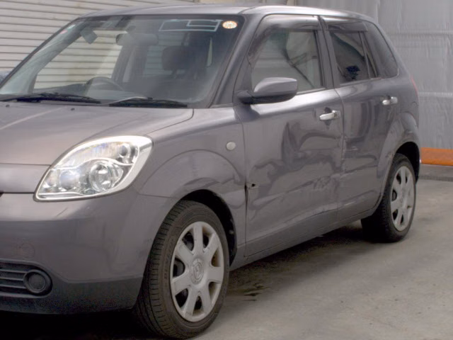MAZDA VERISA