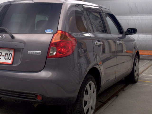 MAZDA VERISA